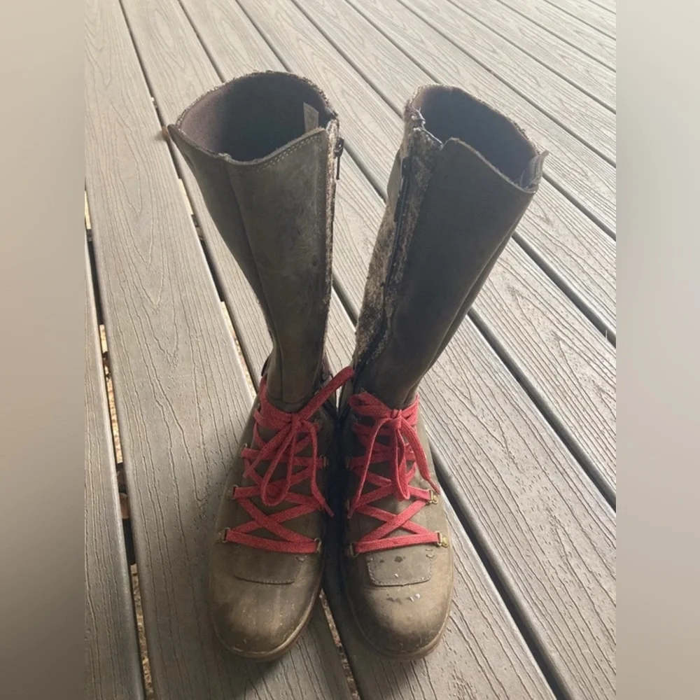 Merrill Performance Boots - Picture 1 of 8